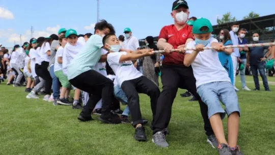 Yeteneklerini sergilemek isteyen Spor Şölenine koştu