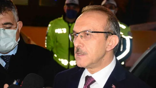 Yılbaşı gecesi görevi başındaki kamu çalışanlarına Vali'den ziyaret