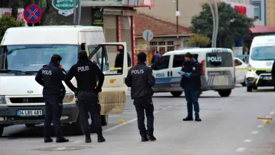 Yol verme kavgası kanlı bitti