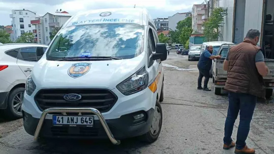 Yolda gördüğü arkadaşıyla önce sohbet etti, sonra kan akıttı