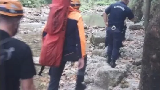 AFAD ve Jandarma'dan kurtarma operasyonu
