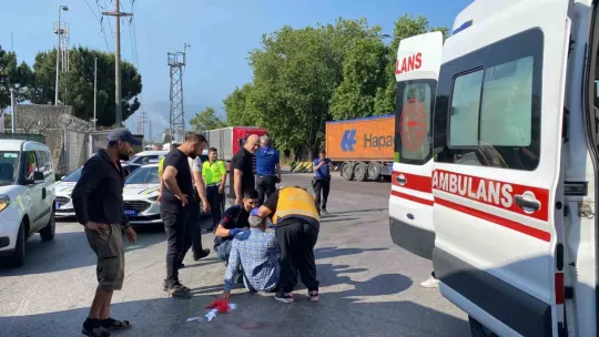 Yürüyüşte atak geçiren adam kafa üstü düşerek ağır yaralandı