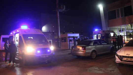 Kocaeli'de fabrika işçileri hastaneye kaldırıldı