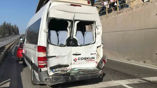 Kocaeli'de korkutan kaza: yaralılar var