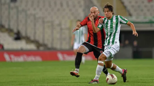 Gölcükspor, Bursa'da tarih yazdı: 1-2