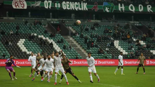 Kocaelispor kupaya galibiyetle başladı: 3-1