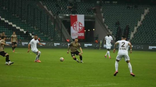 Kocaelispor kupaya galibiyetle başladı: 3-1