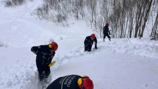 Zorlu kış şartlarında kurtarma tatbikatı