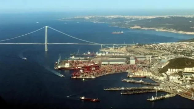 İzmit Körfezi'ne deniz uçağıyla denetim!