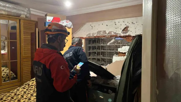 Dairenin zili çalınca yatak odasının yıkıldığını öğrendi