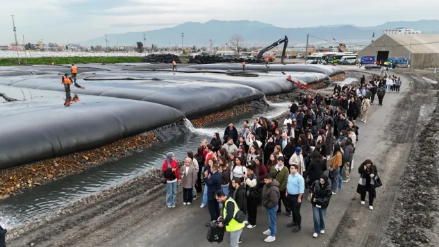Dip çamuru projesinde geleceklerini gördüler