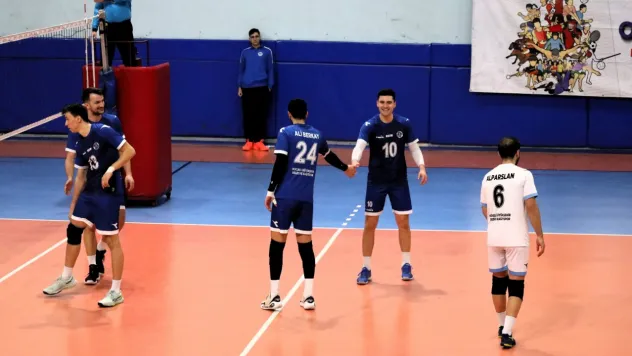 Kağıtspor'un hedefi Efeler Ligi