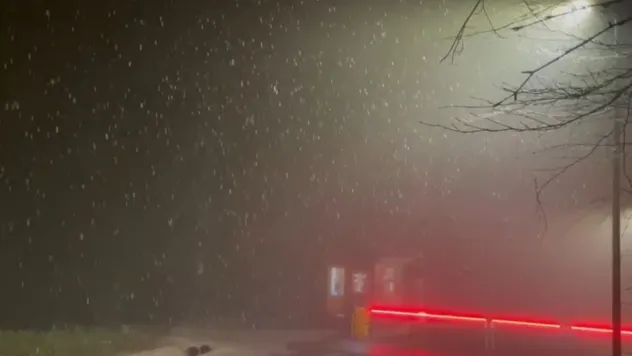 Kış turizmiyle ünlü Kartepe Kuzuyayla'ya kar yağdı