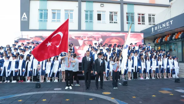 Kocaeli Bilnet'te gurur, coşku ve ilham dolu mezuniyet töreni