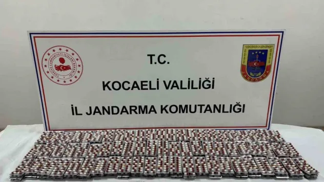 Kocaeli'de 3 kilo bonzai ve 5 bin hap ele geçirildi