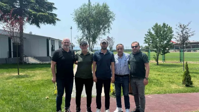 Kocaelispor'da Selçuk İnan göreve başladı