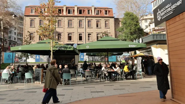 Şehrin kalbinde tatlı bir Mola noktası