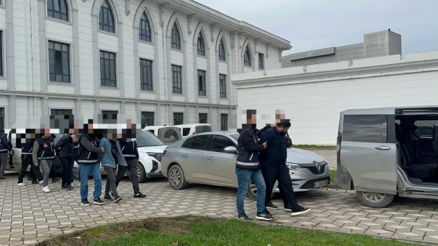 Silahlı saldırı planlayan şüphelilere operasyon: 6 gözaltı