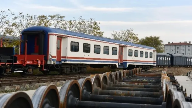 TCDD'de 26 yıldır kullanılmayan vagonlar