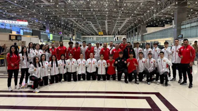 Türk boksörler şampiyonluk için Avrupa yolunda