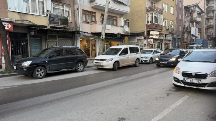 İzmit'te çay ocağına pompalı tüfekle ateş açıldı, 2 kişi yaralandı