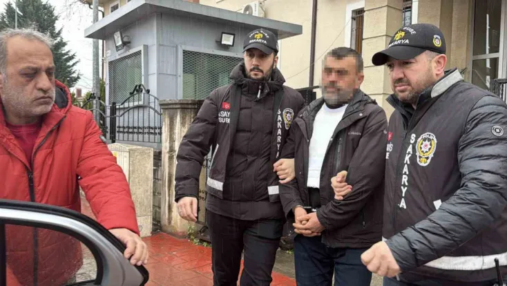 Eşini ve MHP ilçe başkanını öldüren emekli polis tutuklandı