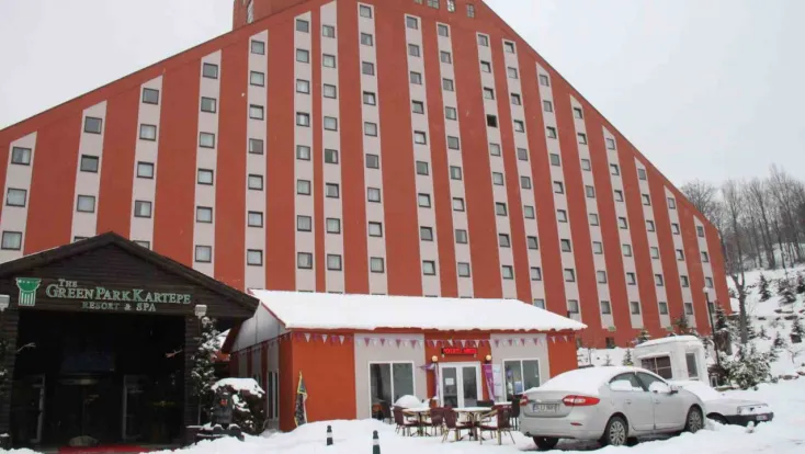 Kartepe’deki ünlü otelin çalışma ruhsatı iptal edildi