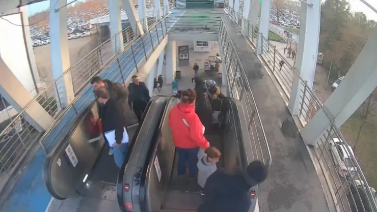 Yürüyen merdiven arızasına işte bu sebep oluyor