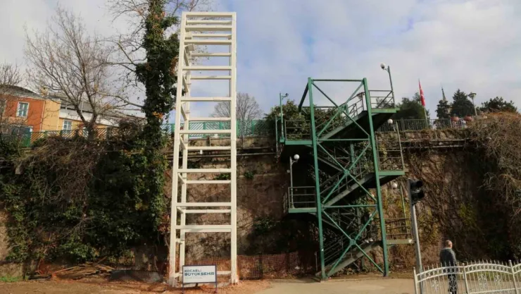 Büyükşehir işi yapamayan firmayla sözleşmeyi feshetti, cezayı kesti