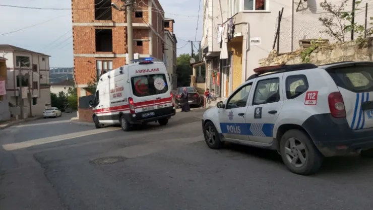 'Neden çalışmıyorsun' diyerek kızını hastanelik etti