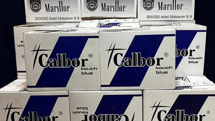 230 bin içi dolu makaron ele geçirildi