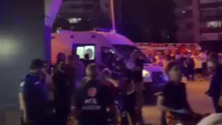 26 katlı binada yangın: 3 ölü, 27 yaralı