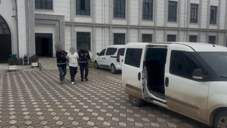 28 yaşındaki genci boynundan bıçakladı