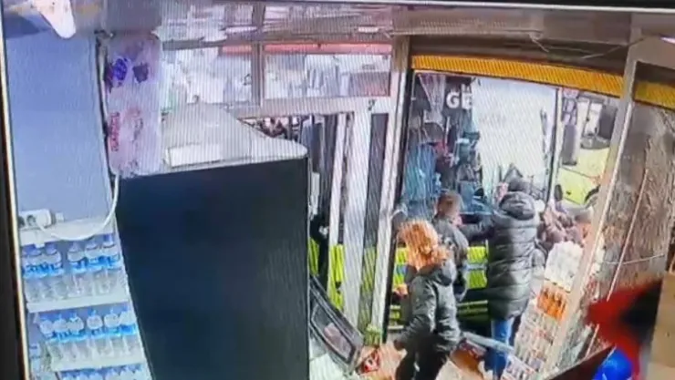 Kaza anı güvenlik kameralarına böyle yansıdı