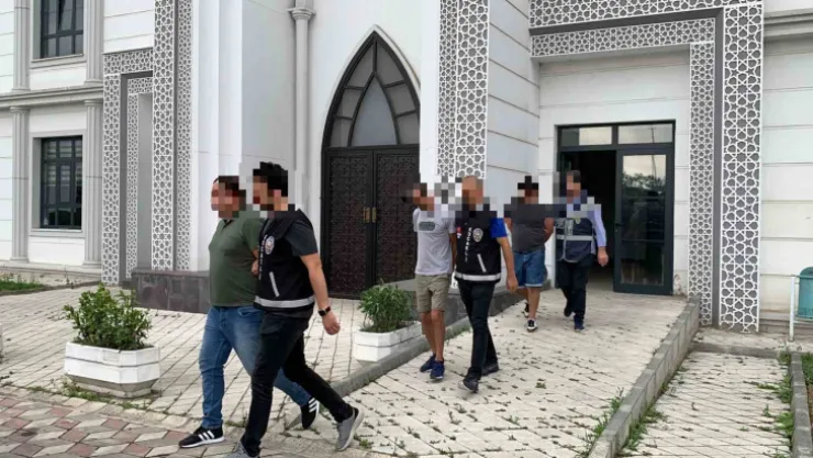 Gürcistan'a kaçmaya çalışırken yakalandılar