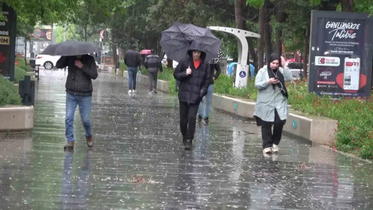 6 il için sarı kodlu uyarı: Kuvvetli yağışlara dikkat!