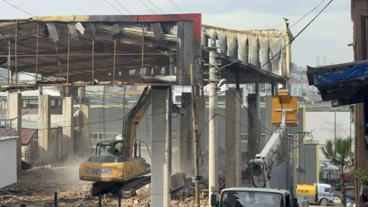 7 kişinin öldüğü parfüm dolum tesisinde yeni gelişme