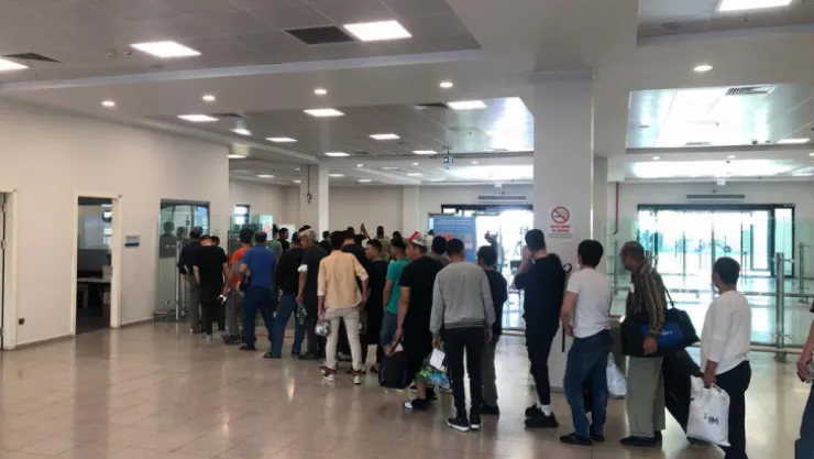 72 düzensiz göçmen sınır dışı edildi