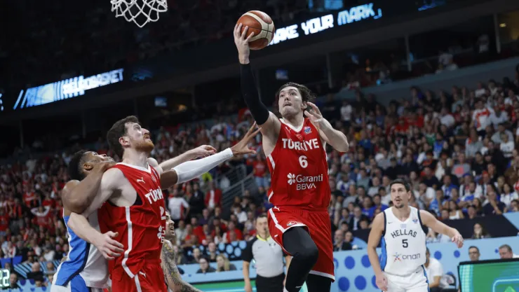 A Milli Erkek Basketbol Takımı finalde