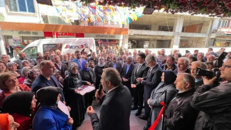 AK Parti Karamürsel SKM açılışına yoğun katılım