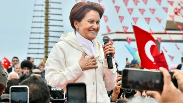 Akşener Darıca'ya geliyor!