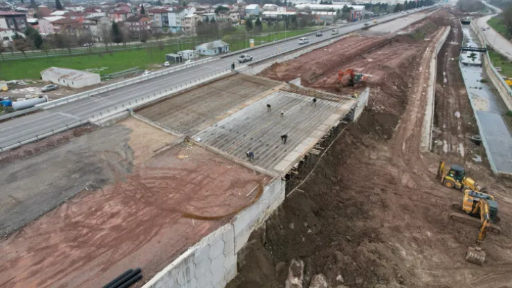 Alikahya Stadyum yolunda köprü kirişleri tamam