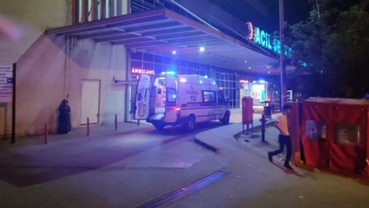 Alkollü şahısların kavgası kanlı bitti