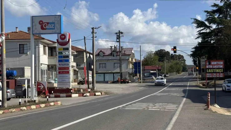 Alkollü sürücünün çarptığı yayayı zıplaması kurtardı