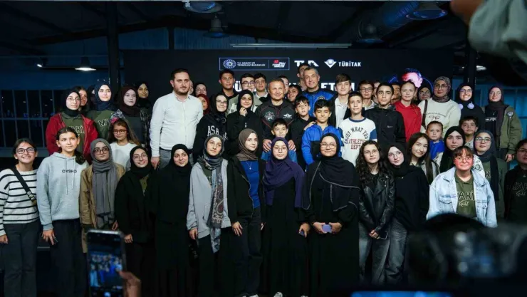Alper Gezeravcı'dan öğrencilere uzay ilhamı