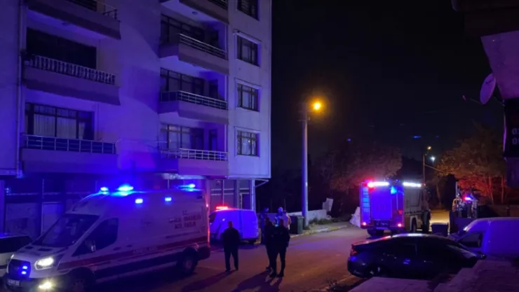 Apartmanı gaz kokusu sardı, bina tahliye edildi