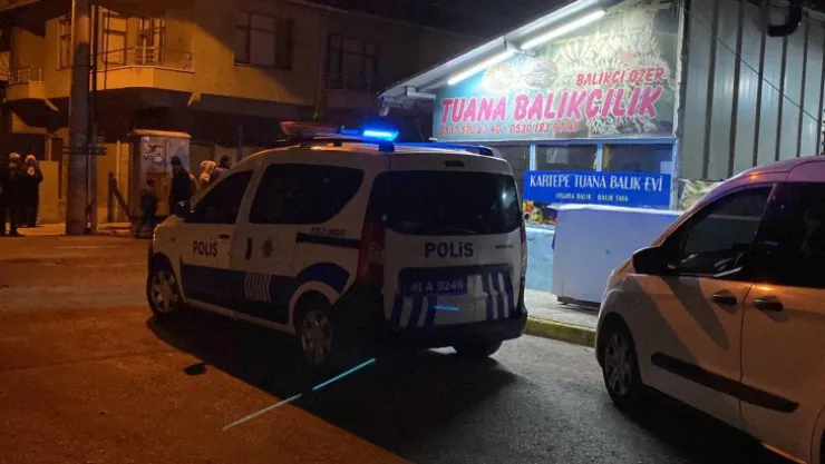 Ateş alan silahıyla kendini vurdu