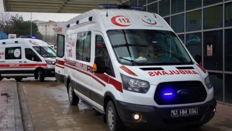 Ayağını makineye kaptırdı
