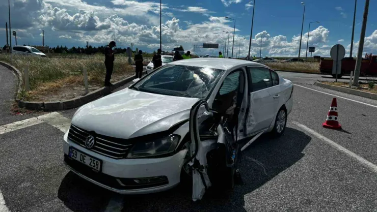 Babaeski'de trafik kazası: 3 yaralı