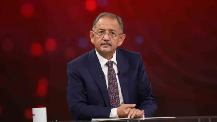 Bakan Özhaseki, TOKİ'den ev ve iş yeri alanlara müjdeyi verdi